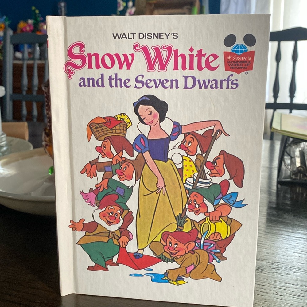 Walt Disney's Wonderful World of Reading Bookclub Edition Snow White